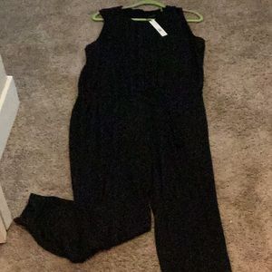 Jumpsuit. Tahari nwt